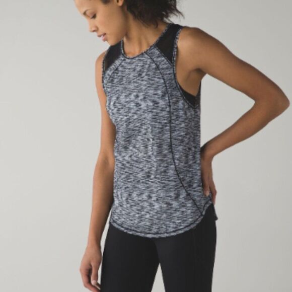 LULULEMON Sculpt Tank Top Black White Pattern Size 8 Estimated - Picture 2 of 8